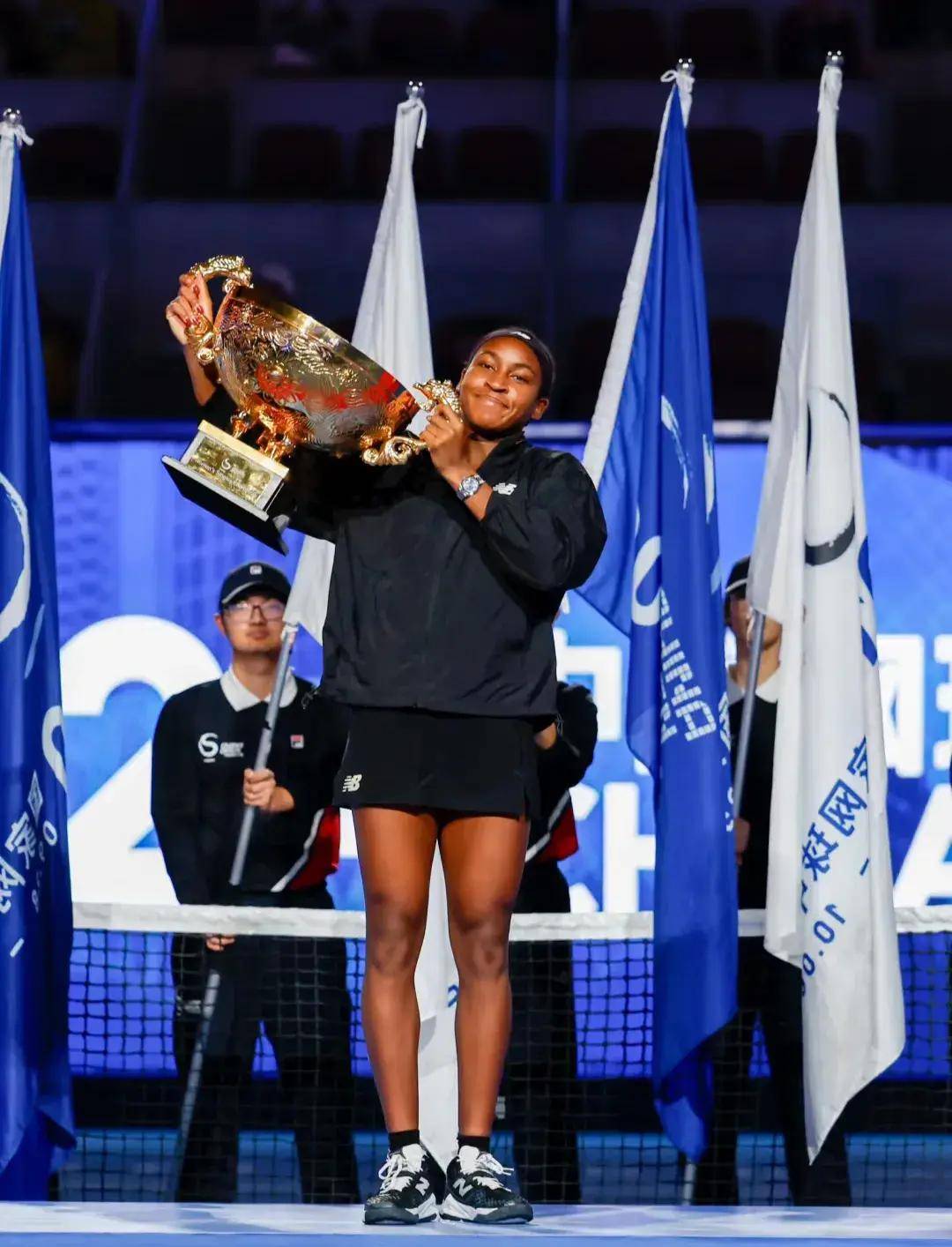 更寄托了他 更寄托了他