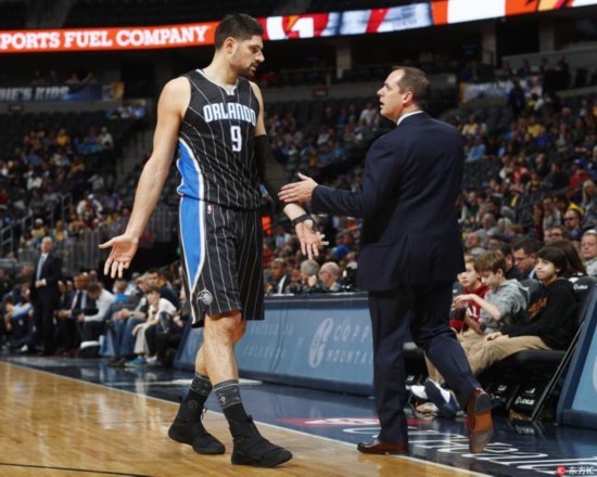 攻端为球队 攻端为球队